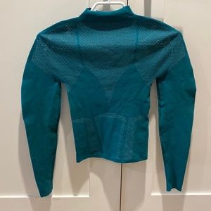 Fabletics long sleeved workout top